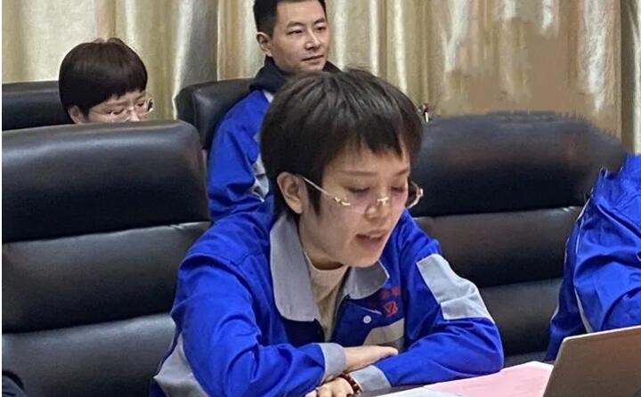 營銷中心主任李昌鳳從2024年重點工作介紹為始，分別從研發(fā)、營銷、售后及宣傳等方面，詳盡介紹了2024年的發(fā)展規(guī)劃.jpg